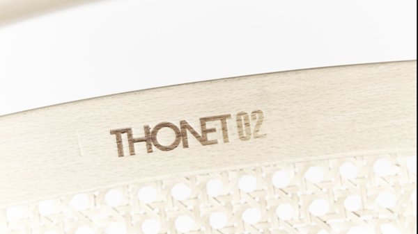 signature thonet